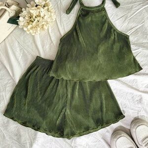 SHEIN Olive Green Ribbed Shorts Set